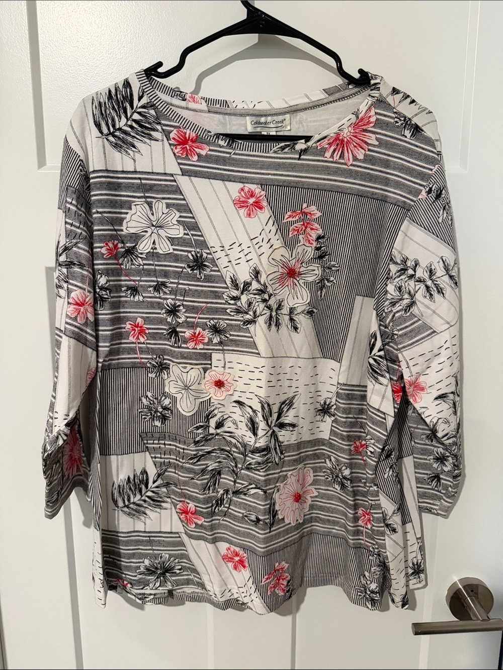 NWT Gray & Pink Floral-Stripe Long Sleeve Top